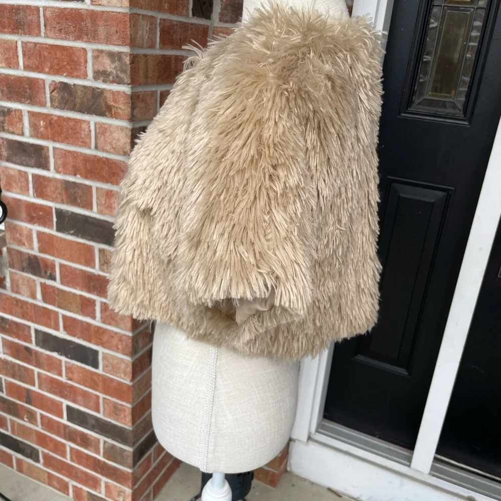 NY Collection Cropped‎ Jacket Faux Fur Tan Shrug